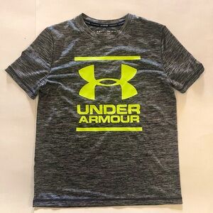 Under Armour Boys Grey Swim Shirt Small UEC